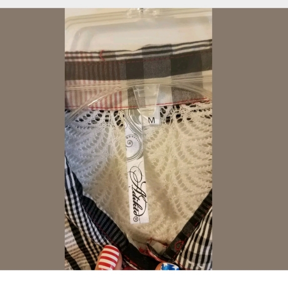 Womens plaid and lace button up - Picture 2 of 4